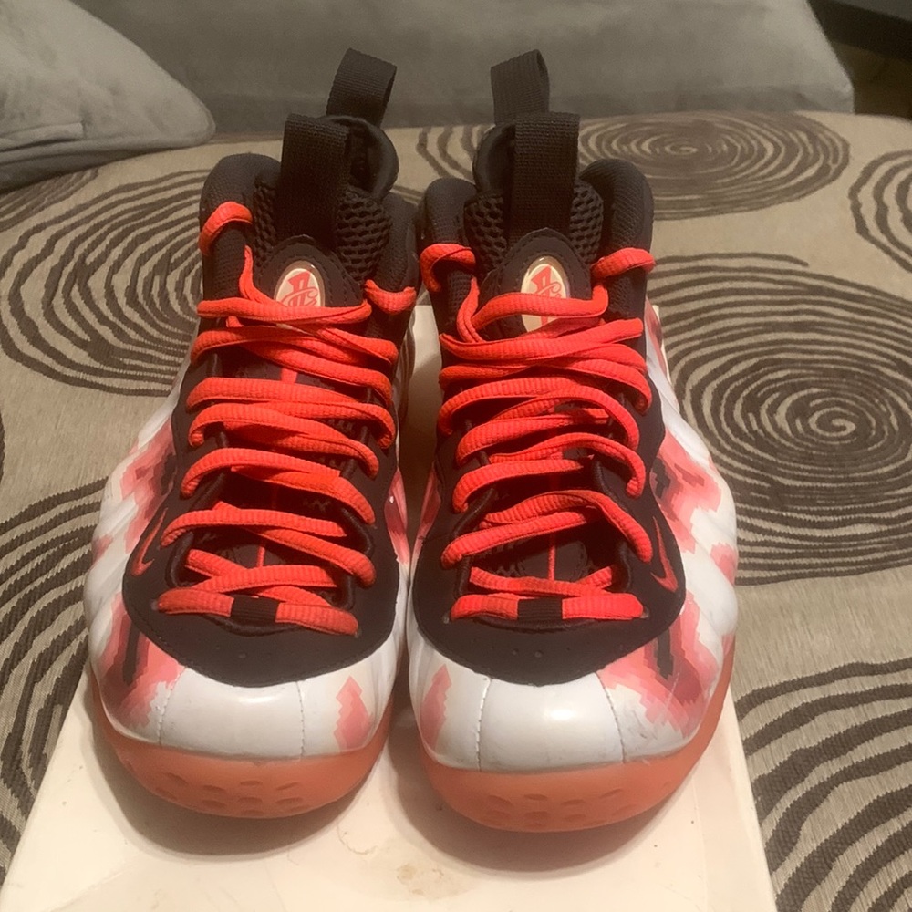 Nike air foamposits